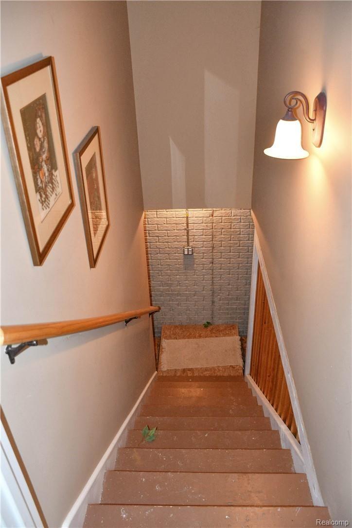624 East Monroe Road Durand, MI 48429 - Photo 24 of 42 DSC_4654.jpg