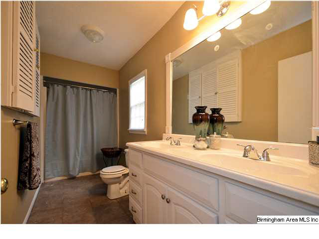 5662 Violet Drive Mount Olive, AL 35117 - Photo 23 of 31