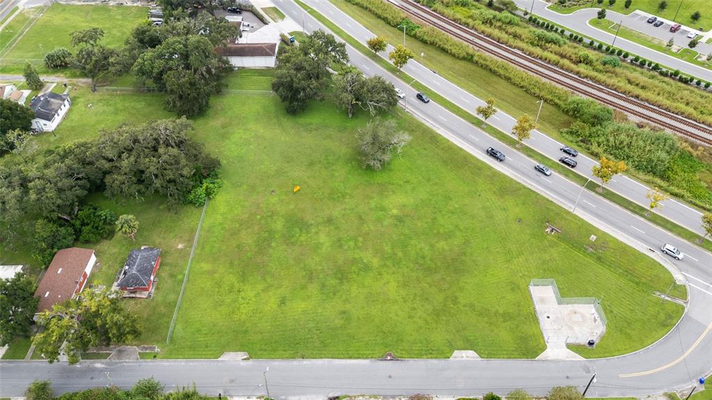 Kathleen Road Lakeland, FL 33815 - Photo 6 of 29 a bird view of a garden