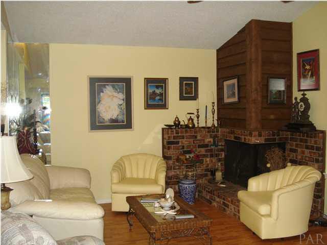 6978 Old Spanish Trail Road Pensacola, FL 32504 - Photo 2 of 7