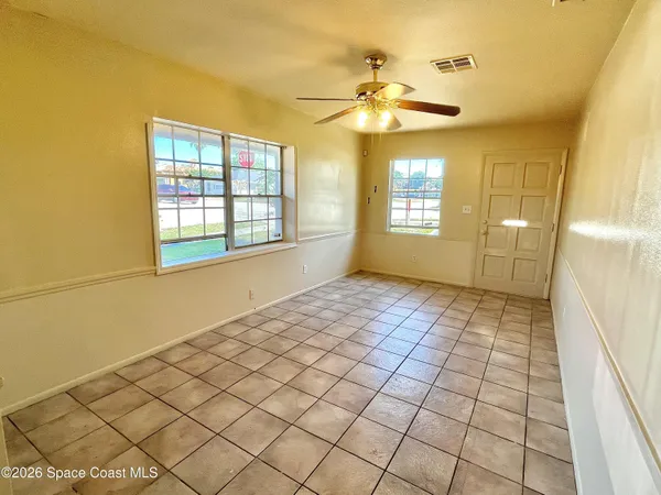 $2,400 | 316 East Strawbridge Avenue, Melbourne, FL 32901