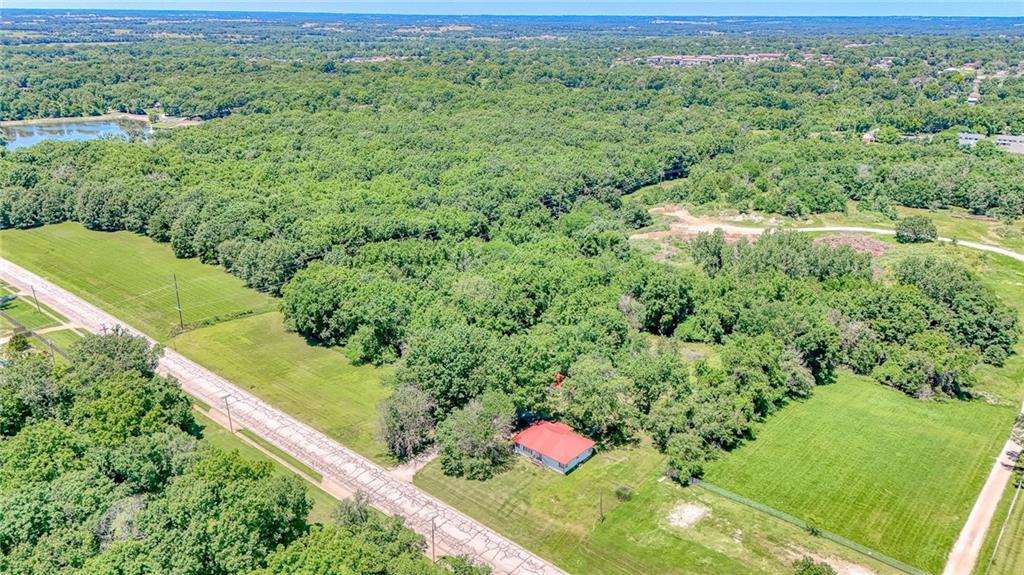 209 West Hale Lake Road Warrensburg, MO 64093 - Photo 1 of 30