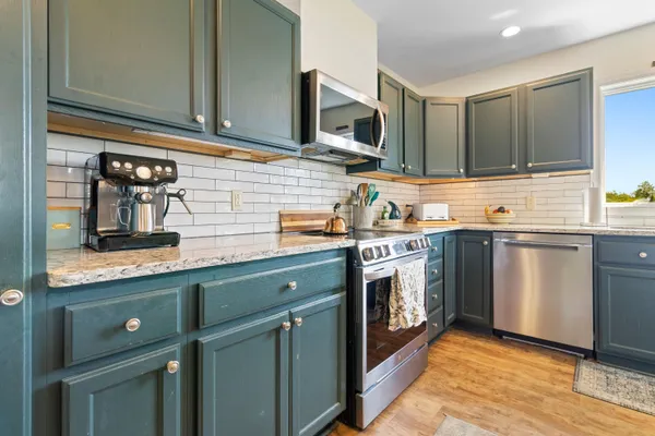 $895,000 | 32 Fox Meade Lane, Searsmont, ME 04973