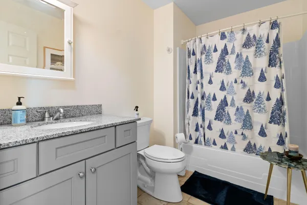 $895,000 | 32 Fox Meade Lane, Searsmont, ME 04973