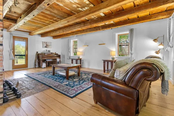 $895,000 | 32 Fox Meade Lane, Searsmont, ME 04973