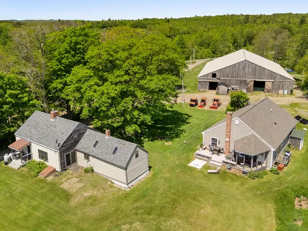 $895,000 | 32 Fox Meade Lane, Searsmont, ME 04973