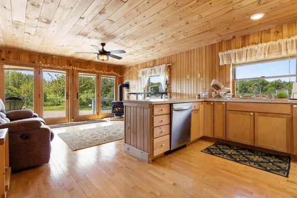 $895,000 | 32 Fox Meade Lane, Searsmont, ME 04973