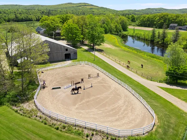 $895,000 | 32 Fox Meade Lane, Searsmont, ME 04973