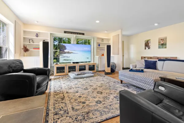 $895,000 | 32 Fox Meade Lane, Searsmont, ME 04973