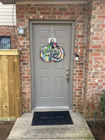 a view of a entryway