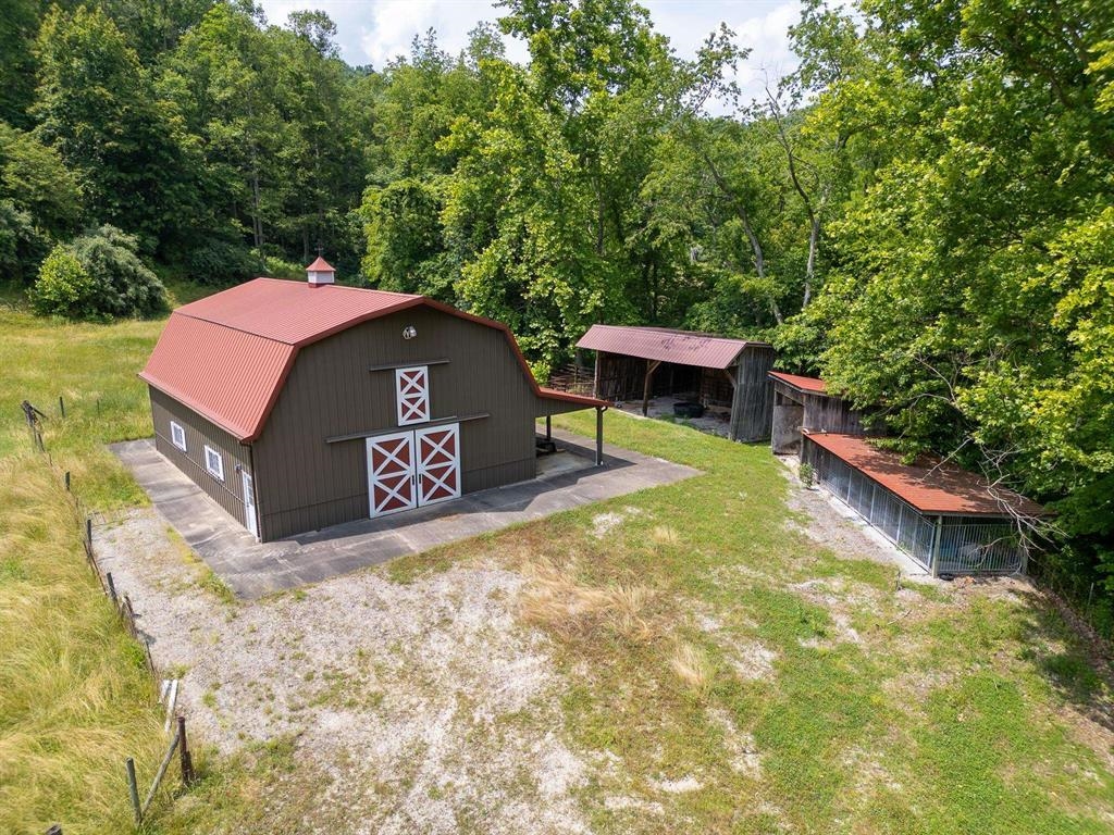 1029 Trace Creek Road Salt Rock, WV 25559 - Photo 30 of 32