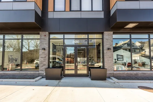 $2,150 | 600 Broadway, Unit 607, Chelsea, MA 02150