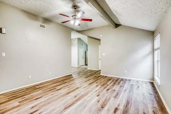 $1,815 | 7010 Foxmont Lane, Humble, TX 77338