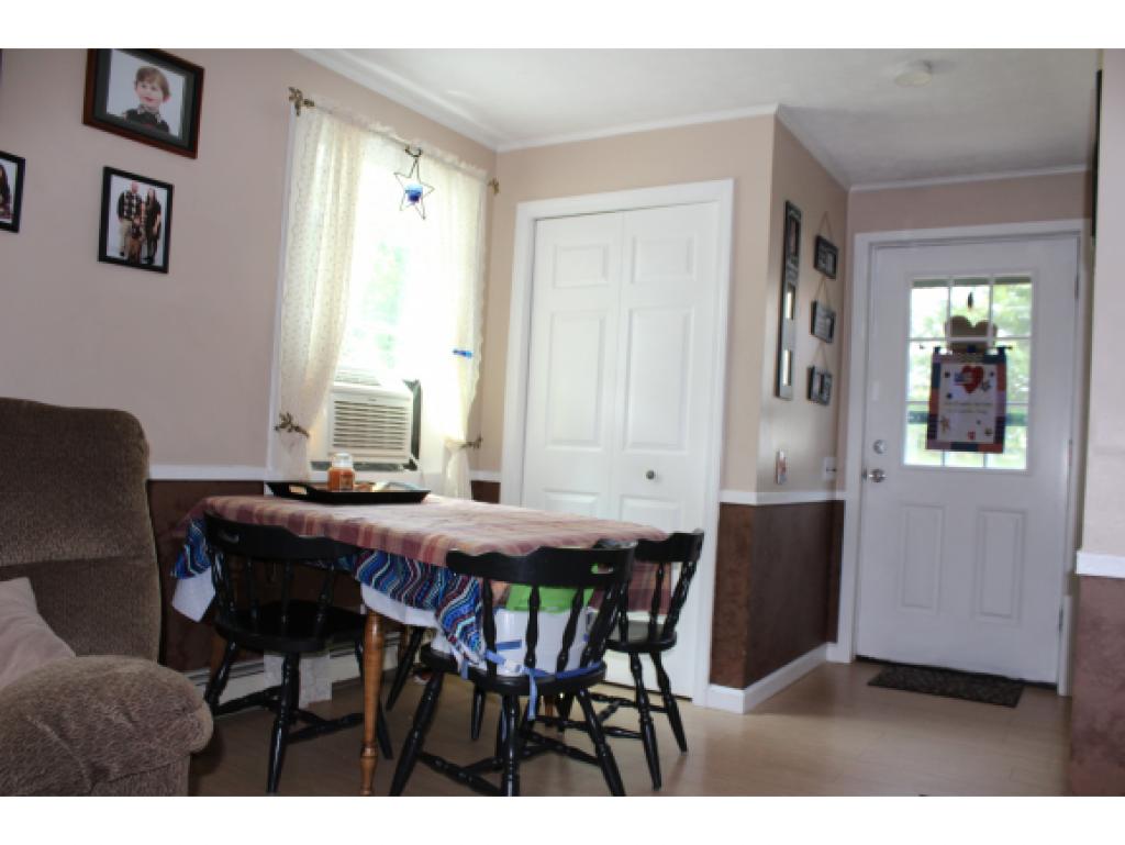 96 Pine Hill Road Berwick, ME 03901 - Photo 4 of 22 Gallery Image 4