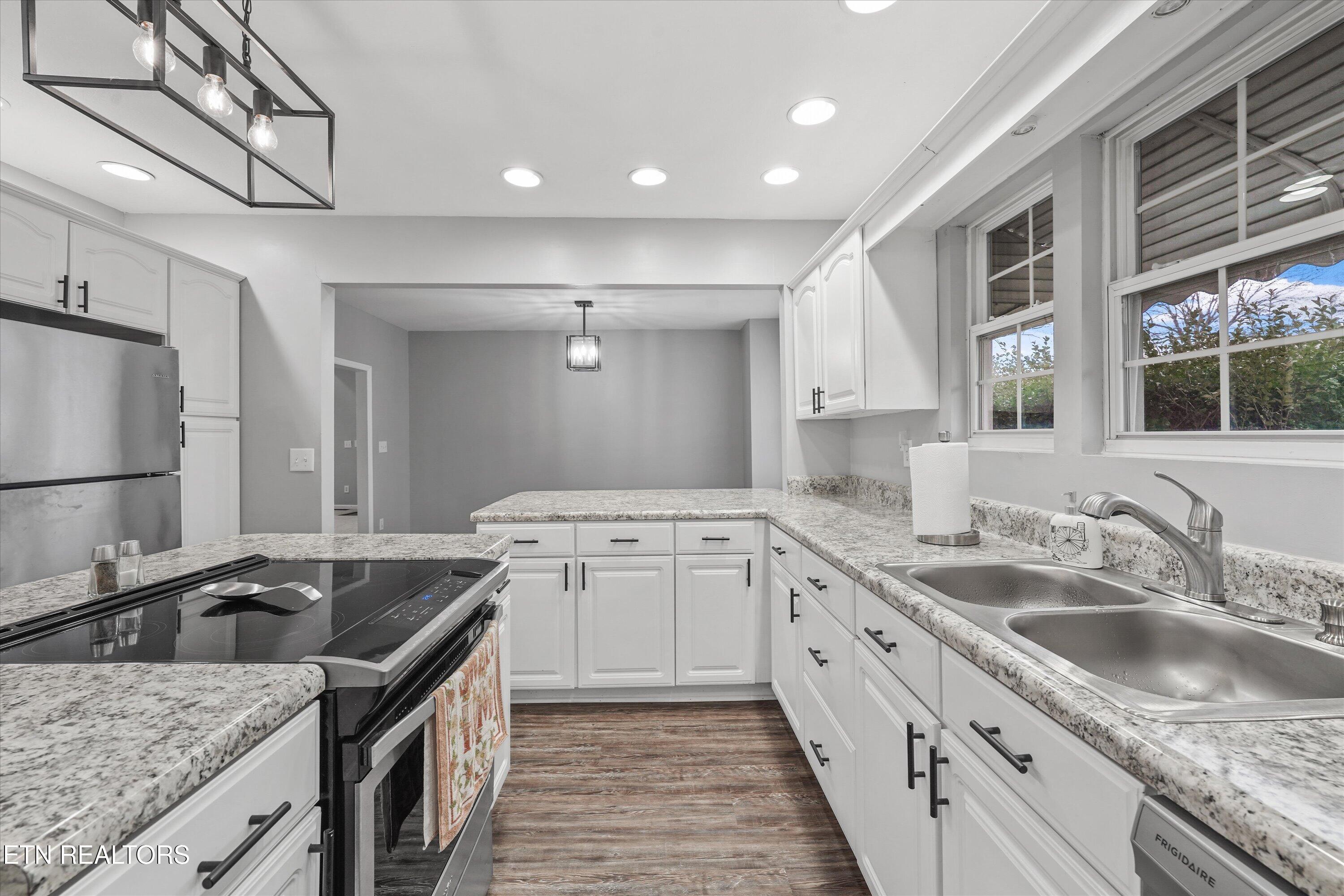 1000 Washington Avenue Etowah, TN 37331 - Photo 20 of 47 19-1000 Washington Ave 11