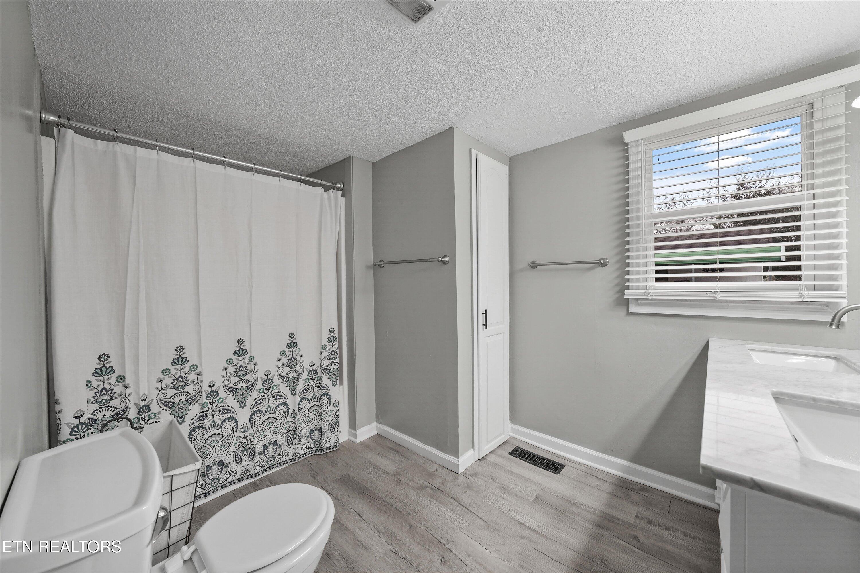 1000 Washington Avenue Etowah, TN 37331 - Photo 26 of 47 25-1000 Washington Ave 17