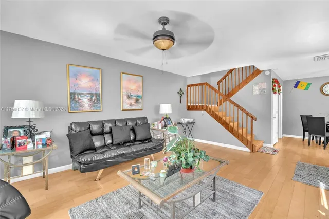 $335,000 | 1947 Stratford Way, West Palm Beach, FL 33409