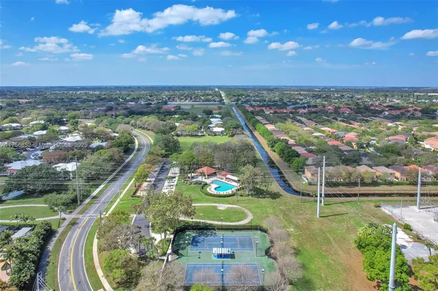 $335,000 | 1947 Stratford Way, West Palm Beach, FL 33409