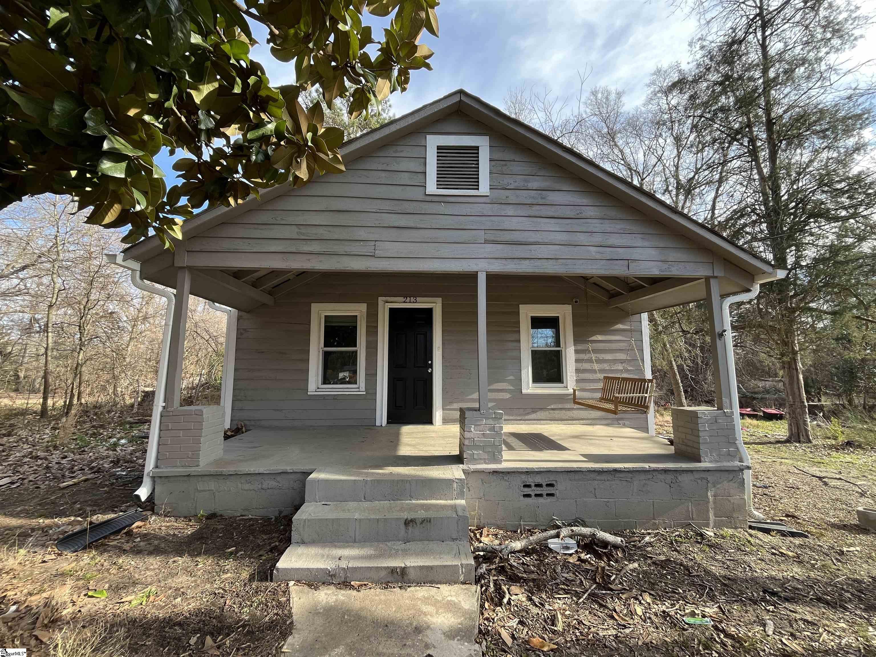 213 Law Street Woodruff, SC 29388 - Photo 15 of 19