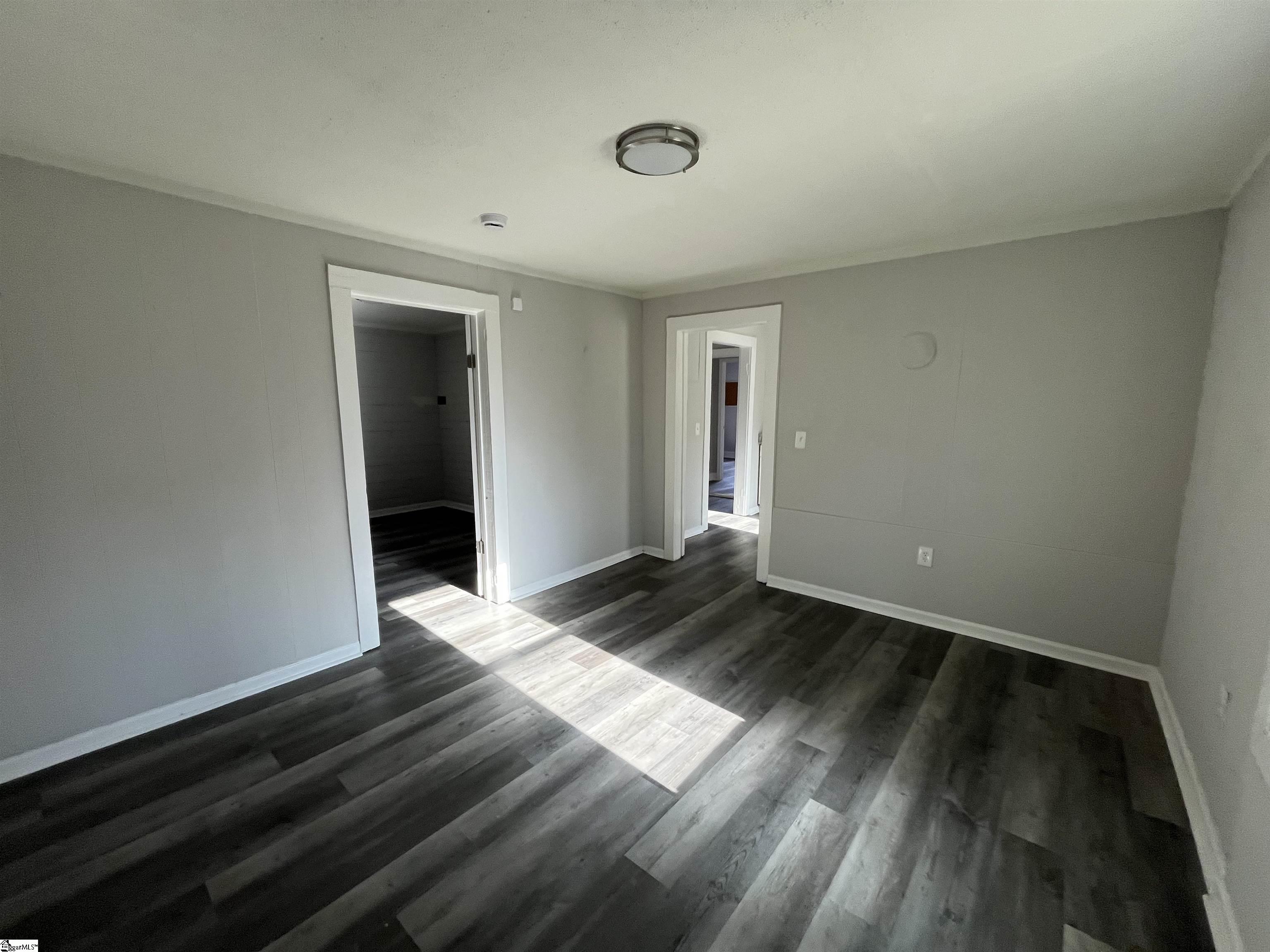 213 Law Street Woodruff, SC 29388 - Photo 8 of 19