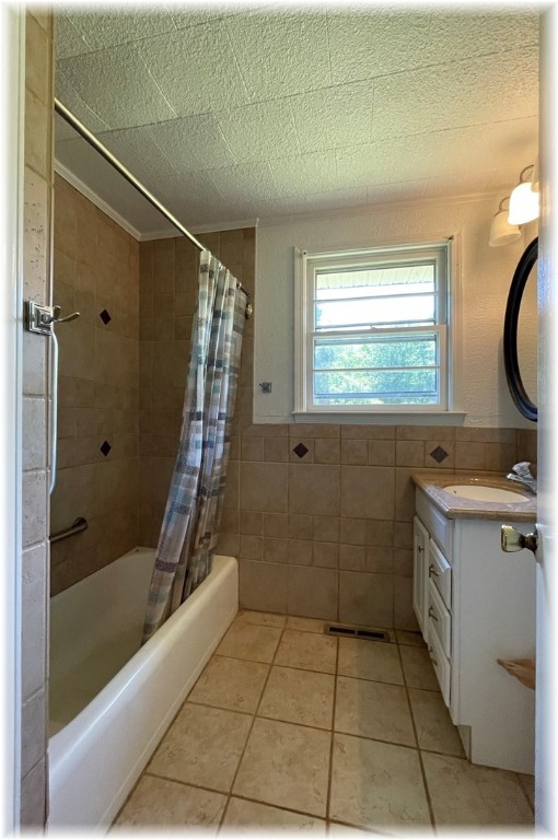 909 West South 4th Street Seneca, SC 29678 - Photo 17 of 31