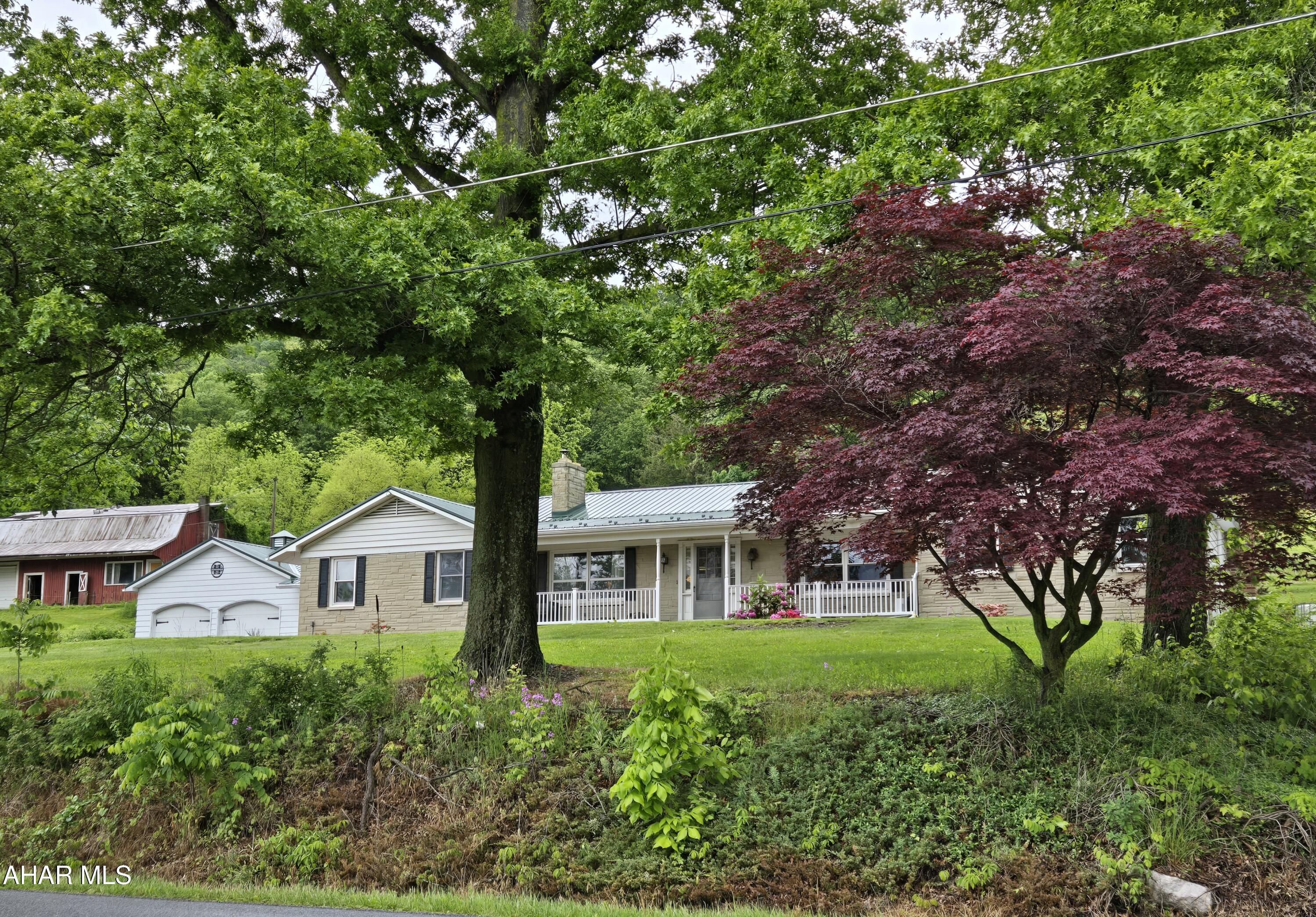 563 Lock Mountain Road Martinsburg, PA 16662 - Photo 25 of 27
