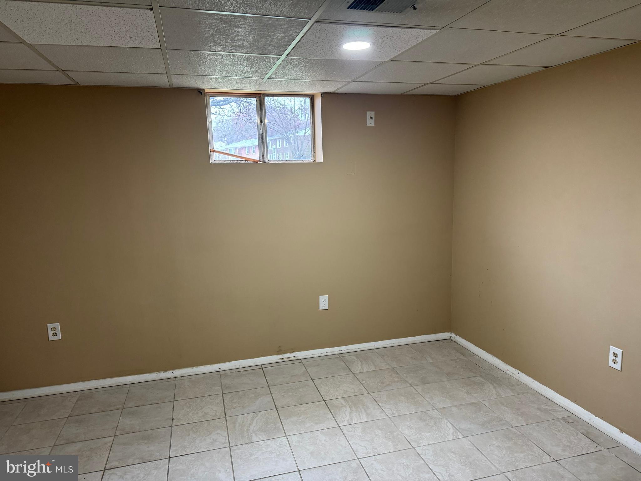 11721 Butlers Branch Road Clinton, MD 20735 - Photo 24 of 31 Basement Bedroom