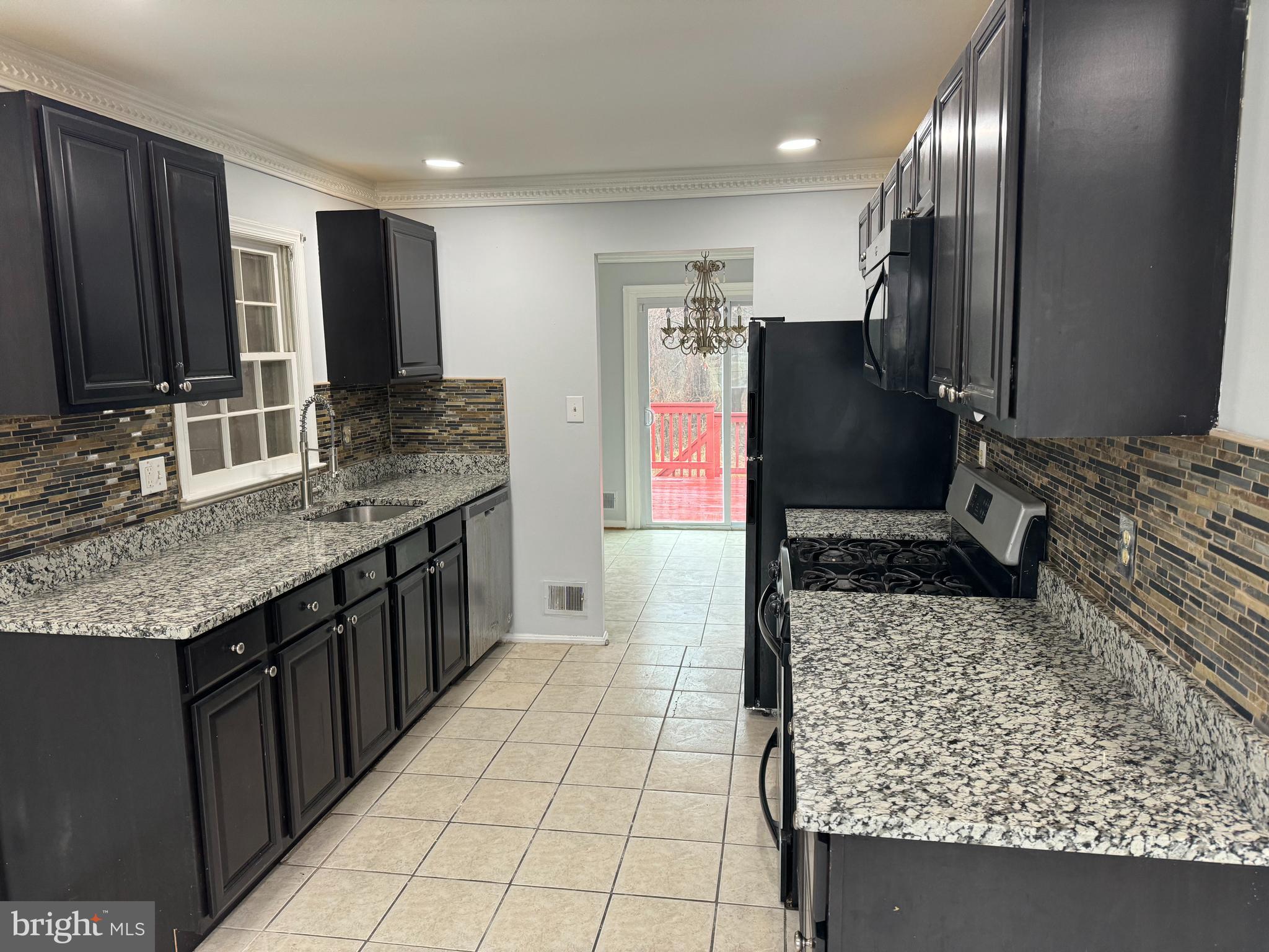 11721 Butlers Branch Road Clinton, MD 20735 - Photo 8 of 31 Kitchen