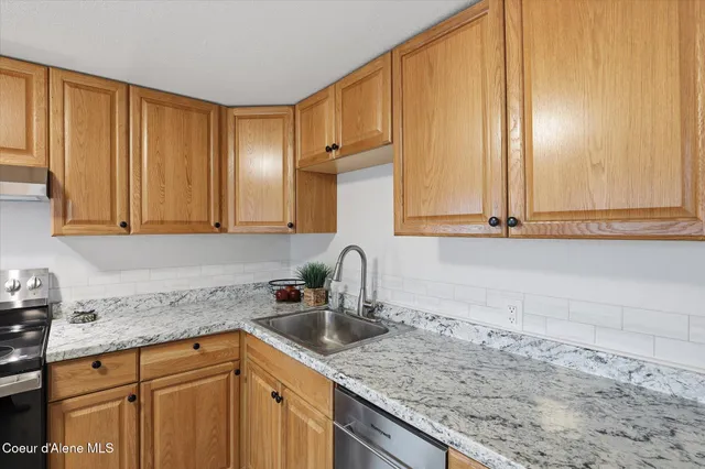 $317,000 | 4616 North Hawthorne Street, Spokane, WA 99205