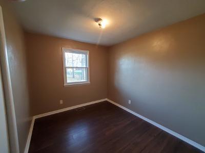 715 South Nursery Road Anderson, IN 46012 - Photo 17 of 21 Gallery Image 17