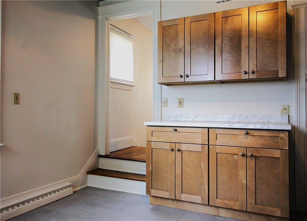 125 Field Street Rochester, NY 14620 - Photo 10 of 28