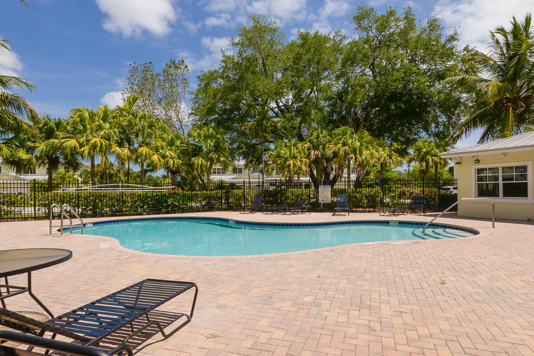 3902 Sabal Way Fort Pierce, FL 34981 - Photo 2 of 7 LR- RiverOaks (3)