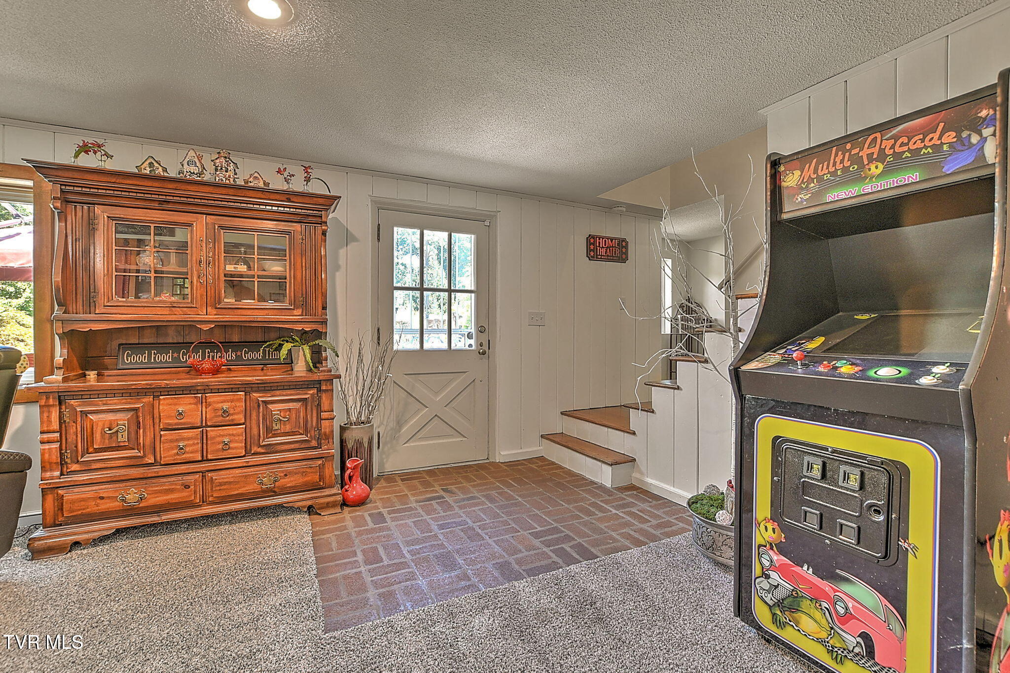 207 Maple Tree Drive Bristol, TN 37620 - Photo 51 of 85 65-web-or-mls-207 Maple Tree GUnit-65
