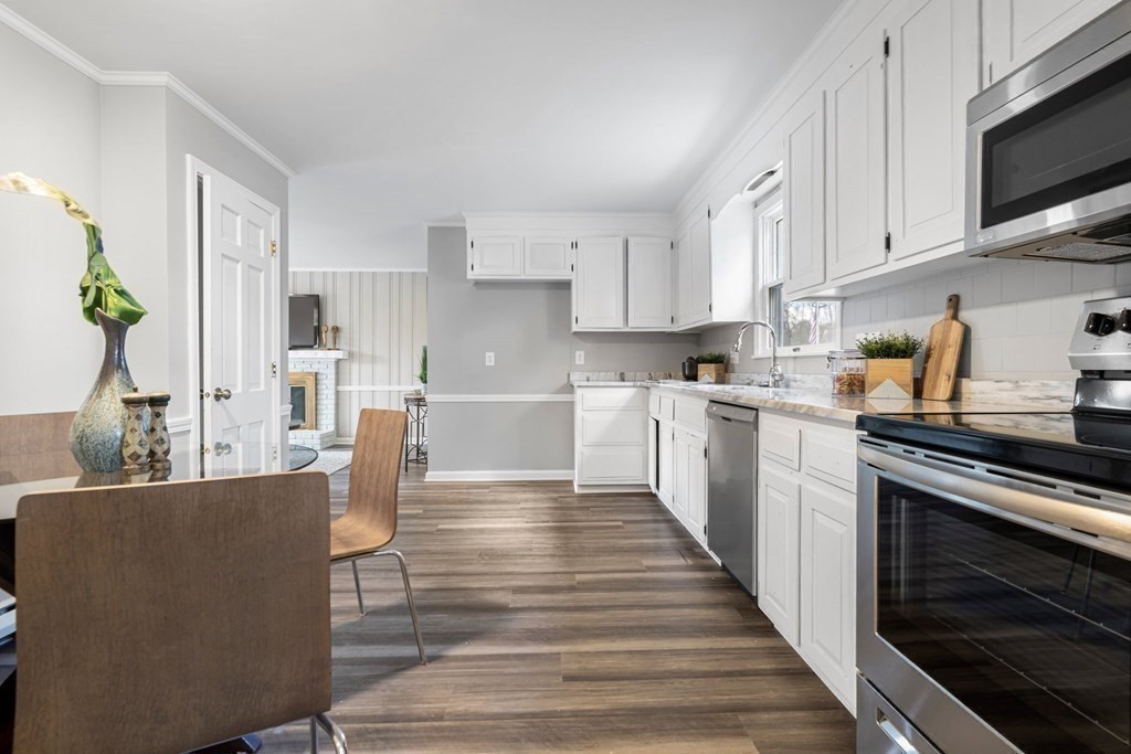 41 Westgate Road Framingham, MA 01701 - Photo 5 of 21 Gallery Image 5