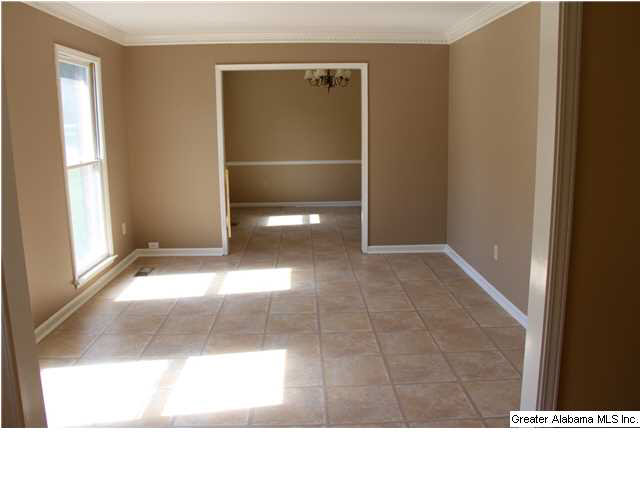 1520 Caribbean Circle Alabaster, AL 35007 - Photo 3 of 32