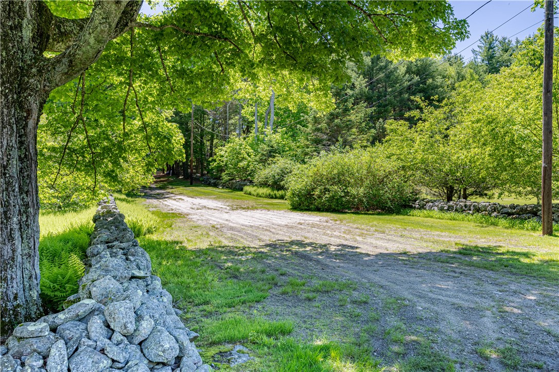 123 Foster Center Road Foster, RI 02825 - Photo 8 of 35