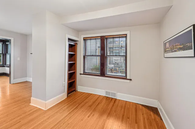 $285,000 | 1559 Almond Avenue, St. Paul, MN 55108