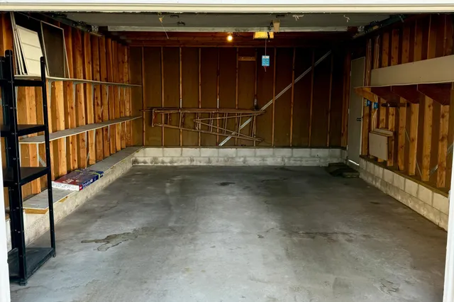 $285,000 | 1559 Almond Avenue, St. Paul, MN 55108