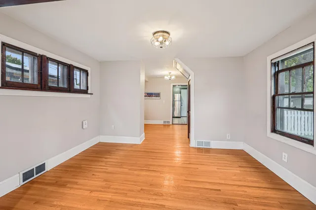 $285,000 | 1559 Almond Avenue, St. Paul, MN 55108