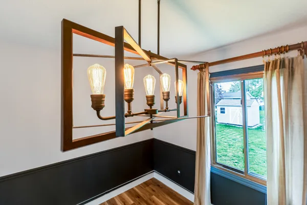 $319,900 | 105 Colchester Drive, Normal, IL 61761