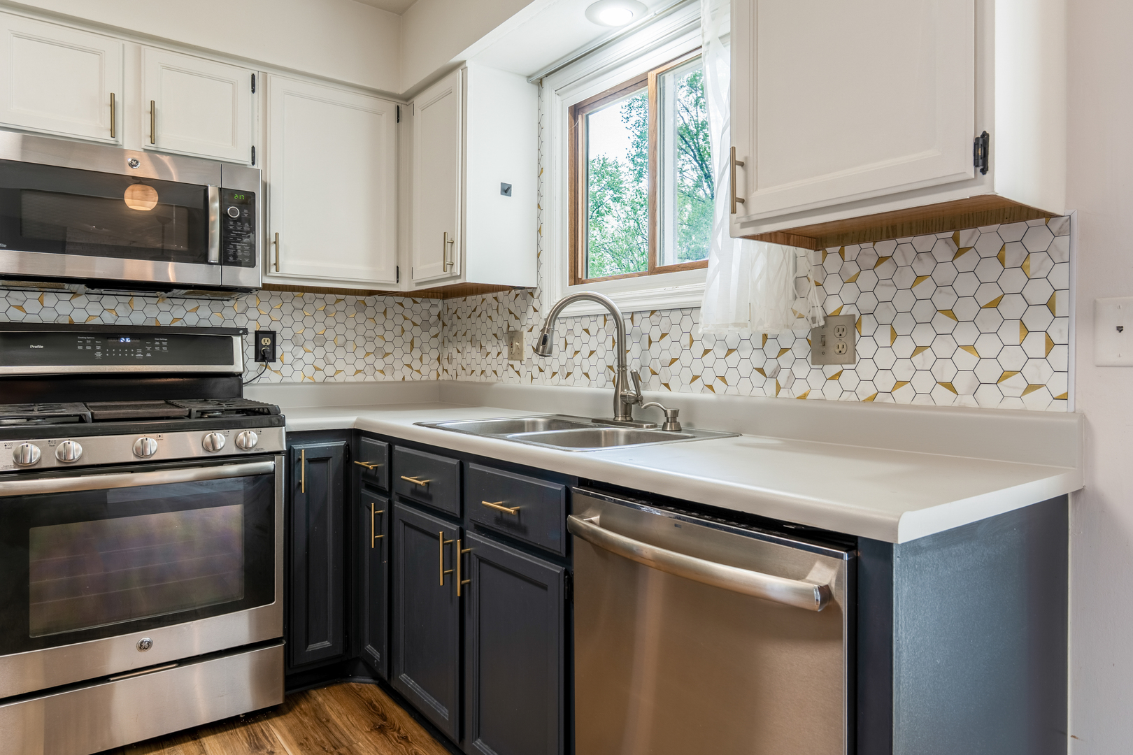 105 Colchester Drive Normal, IL 61761 - Photo 21 of 54