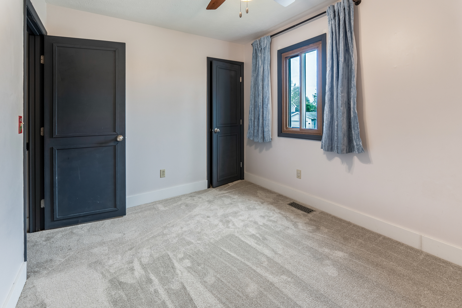 105 Colchester Drive Normal, IL 61761 - Photo 33 of 54