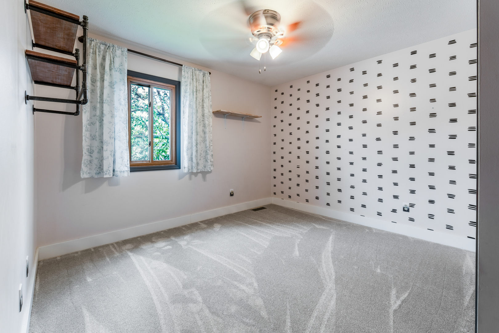 105 Colchester Drive Normal, IL 61761 - Photo 34 of 54