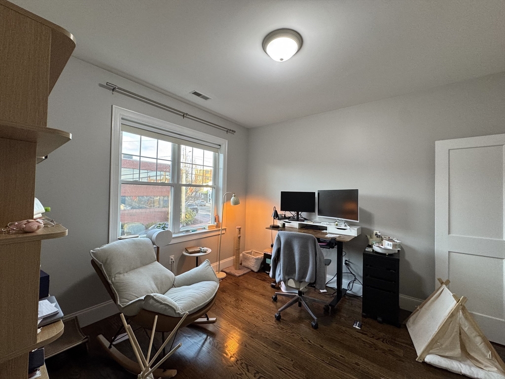 3 Saco Street, Unit 3 Newton, MA 02464 - Photo 12 of 41