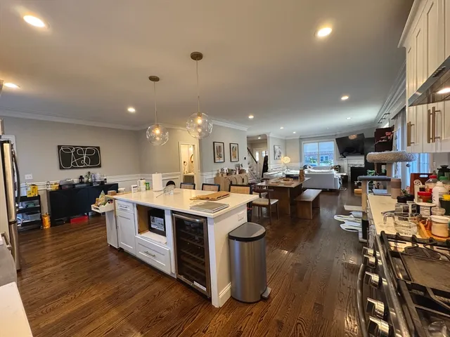 $2,800 | 3 Saco Street, Unit 3, Newton, MA 02464