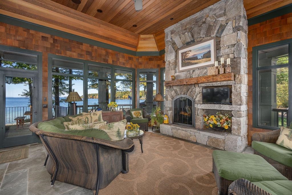 14 Point Beach Lane Alton, NH 03809 - Photo 14 of 40