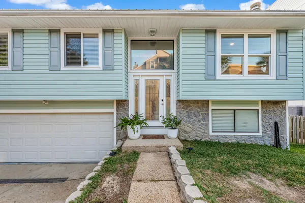$495,000 | 328 Summit Drive, Destin, FL 32541