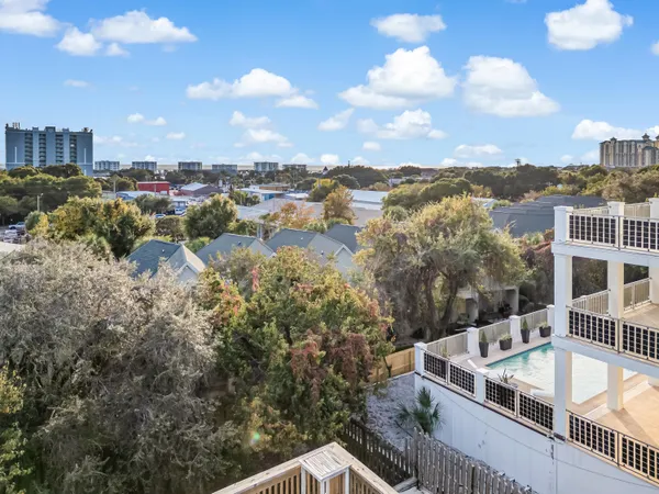 $495,000 | 328 Summit Drive, Destin, FL 32541