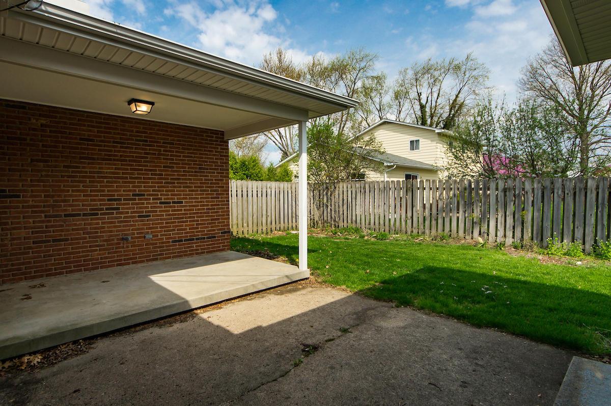 2372 Lytham Road Columbus, OH 43220 - Photo 43 of 62