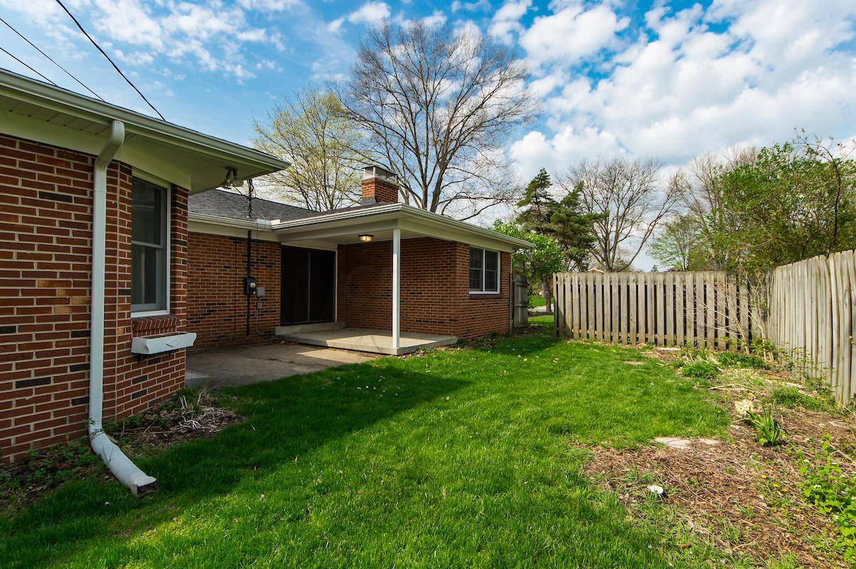 2372 Lytham Road Columbus, OH 43220 - Photo 46 of 62